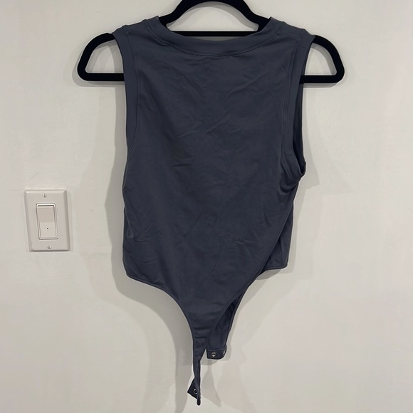 High neck bodysuit - Picture 2 of 2